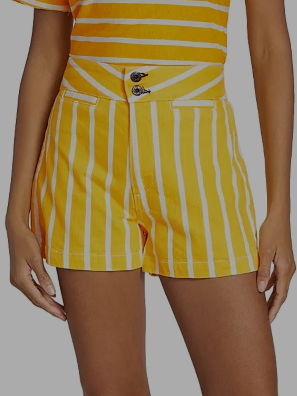 AskkNY. Brighton Yellow Striped High-Waist Women’s Shorts. Sz: 29. NWT.